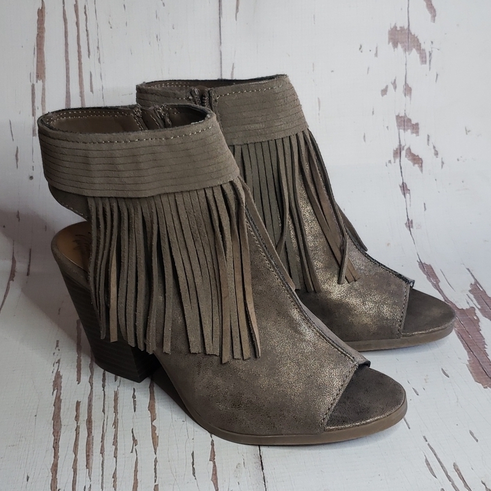 Sugar 8.5 brown/gray open heel with fringes booties new